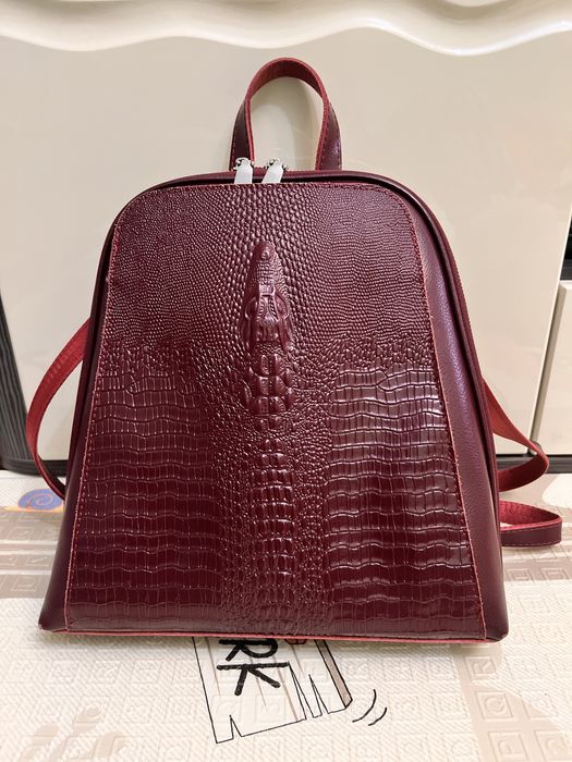 Шкіряний жіночий рюкзак сумка