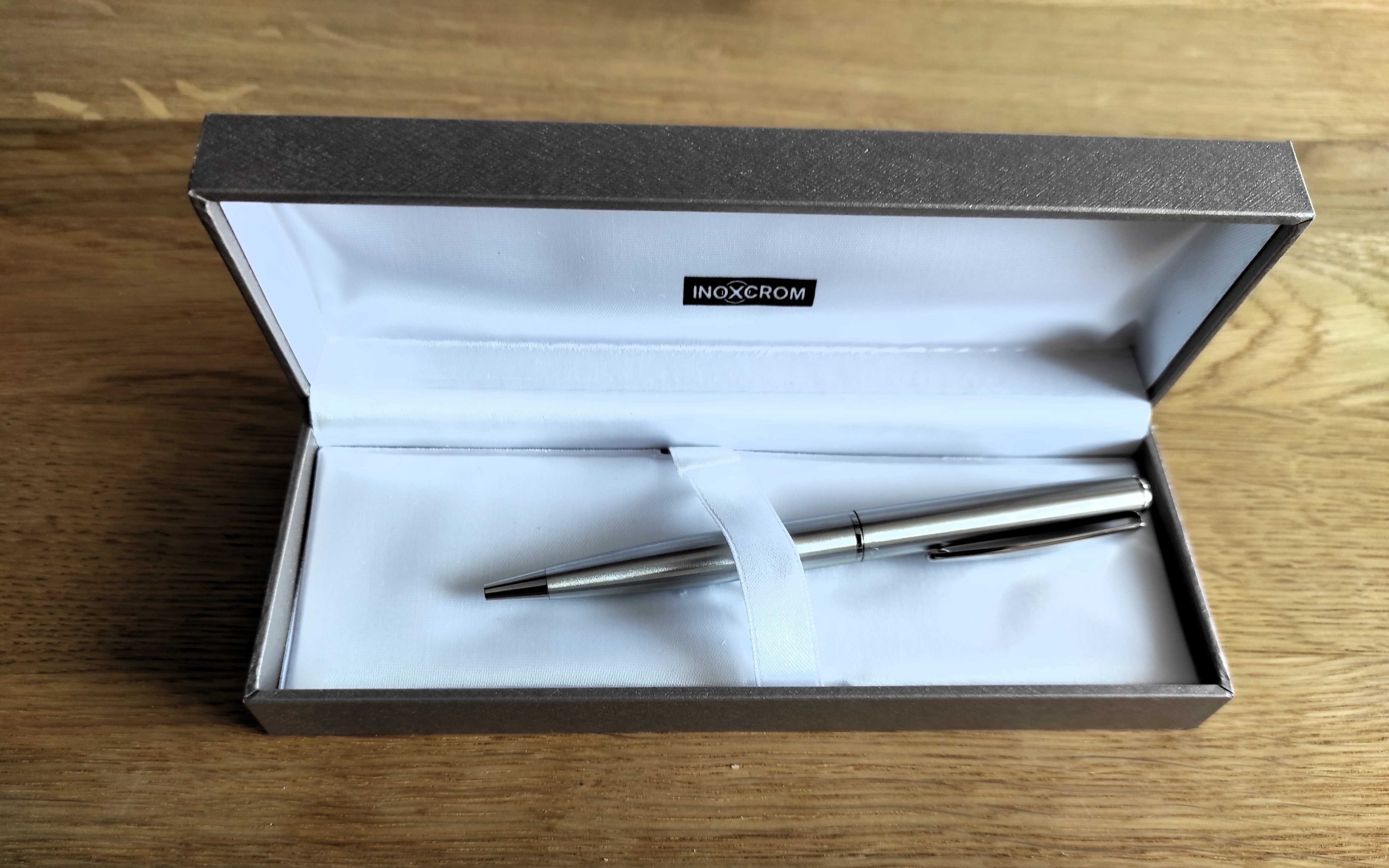 Elegancki stalowy długopis Inoxcrom model Atlantic srebrny nowy
