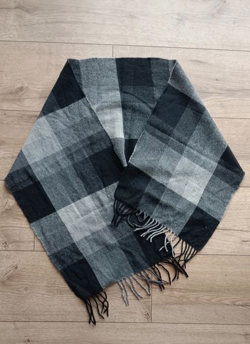 Wełniany damski szalik na zimę kratka