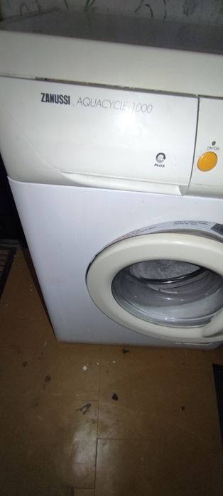 Продам стиральную машину Зануси ,был один хозяин