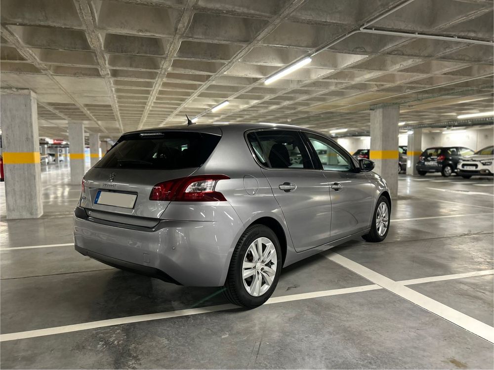 Peugeot 308 1.2 e-THP Active | Livro de Revisoes completo