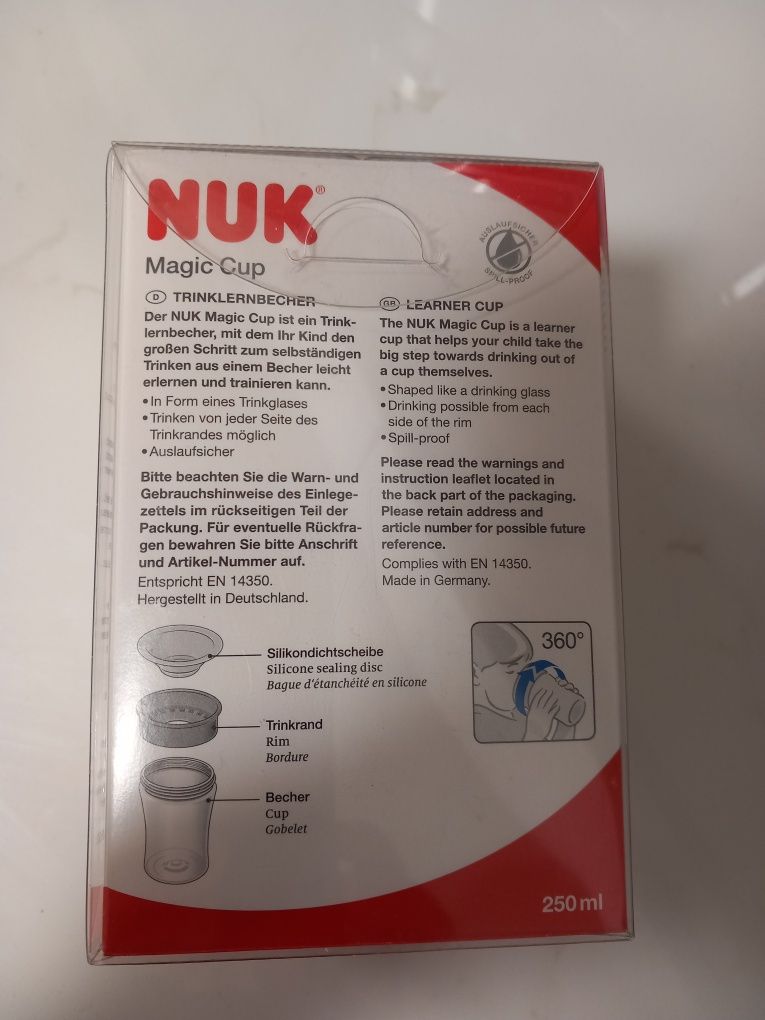 NOVO selado copo mágico NUK