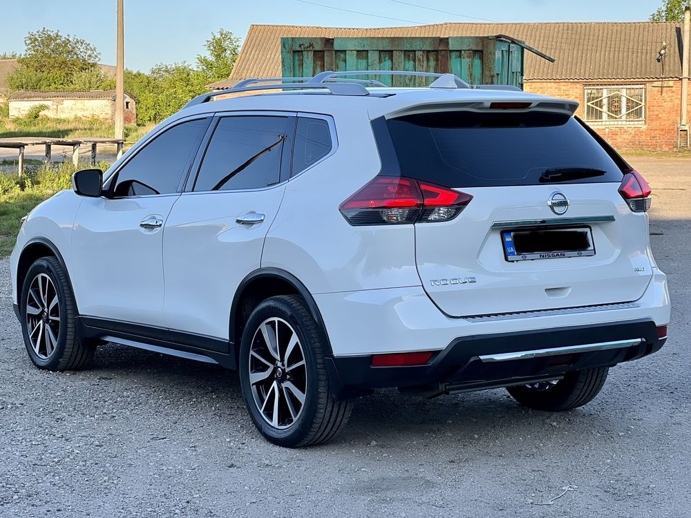 Nissan Rogue AWD