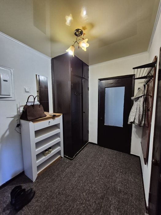 Оренда двокімнатної квартири вул. Захисників України