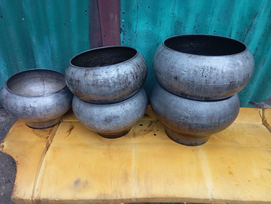 Продам чавуни-казани