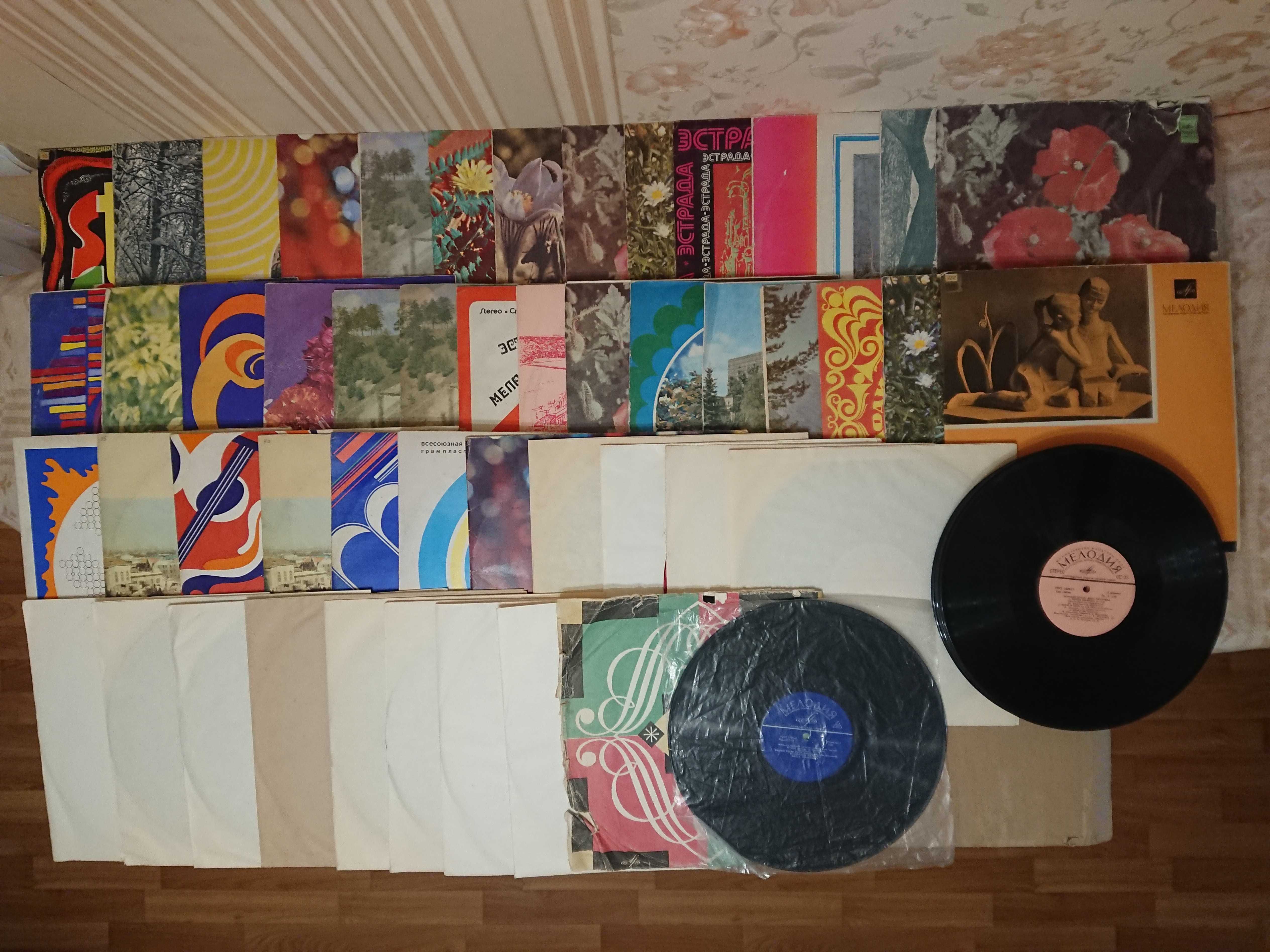 Пластинки разных форматов 512шт