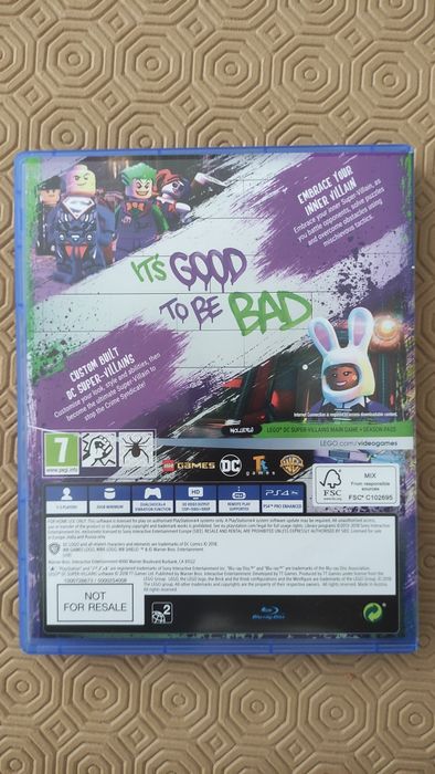 Vendo jogo DC Villains Deluxe PS4