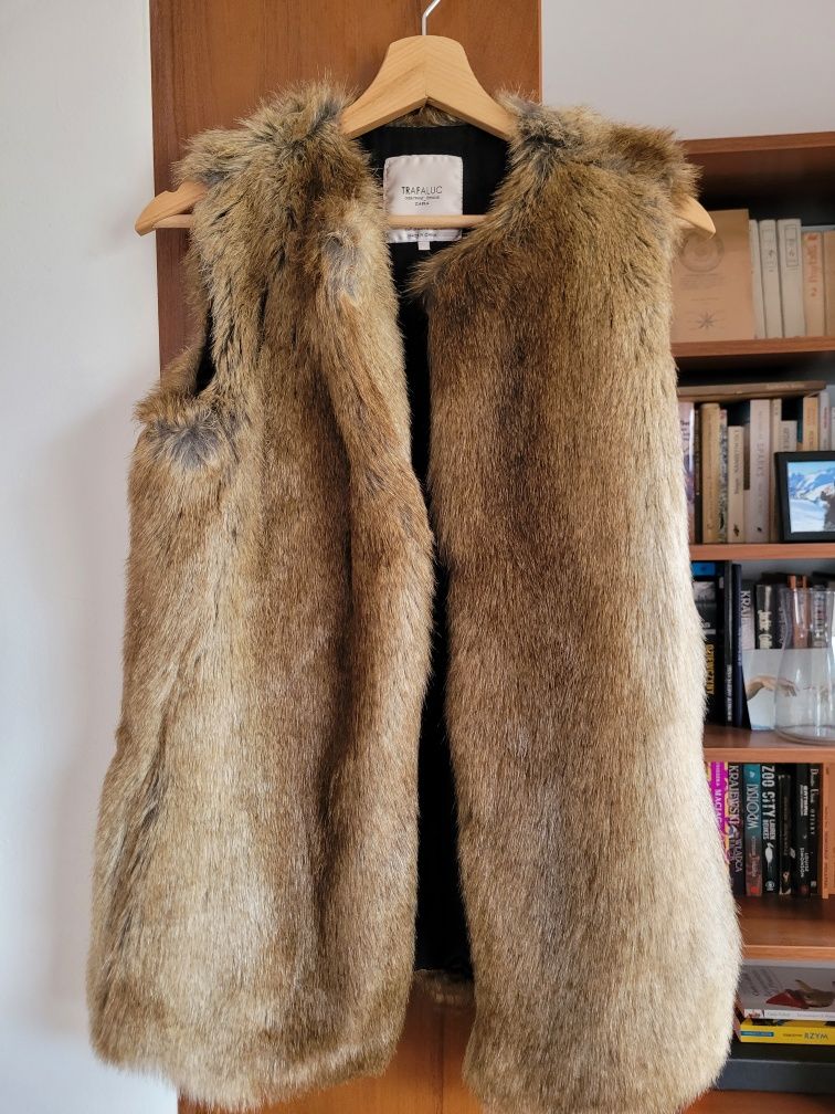 Sztuczne futro kamizelka Zara oversize