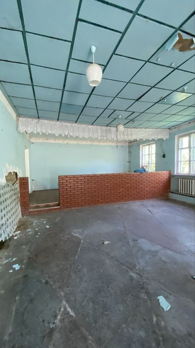 Продаж комерційних будівель у Вороновиці