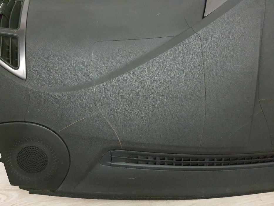 Торпедо Hyundai Sonata 2012 б/у