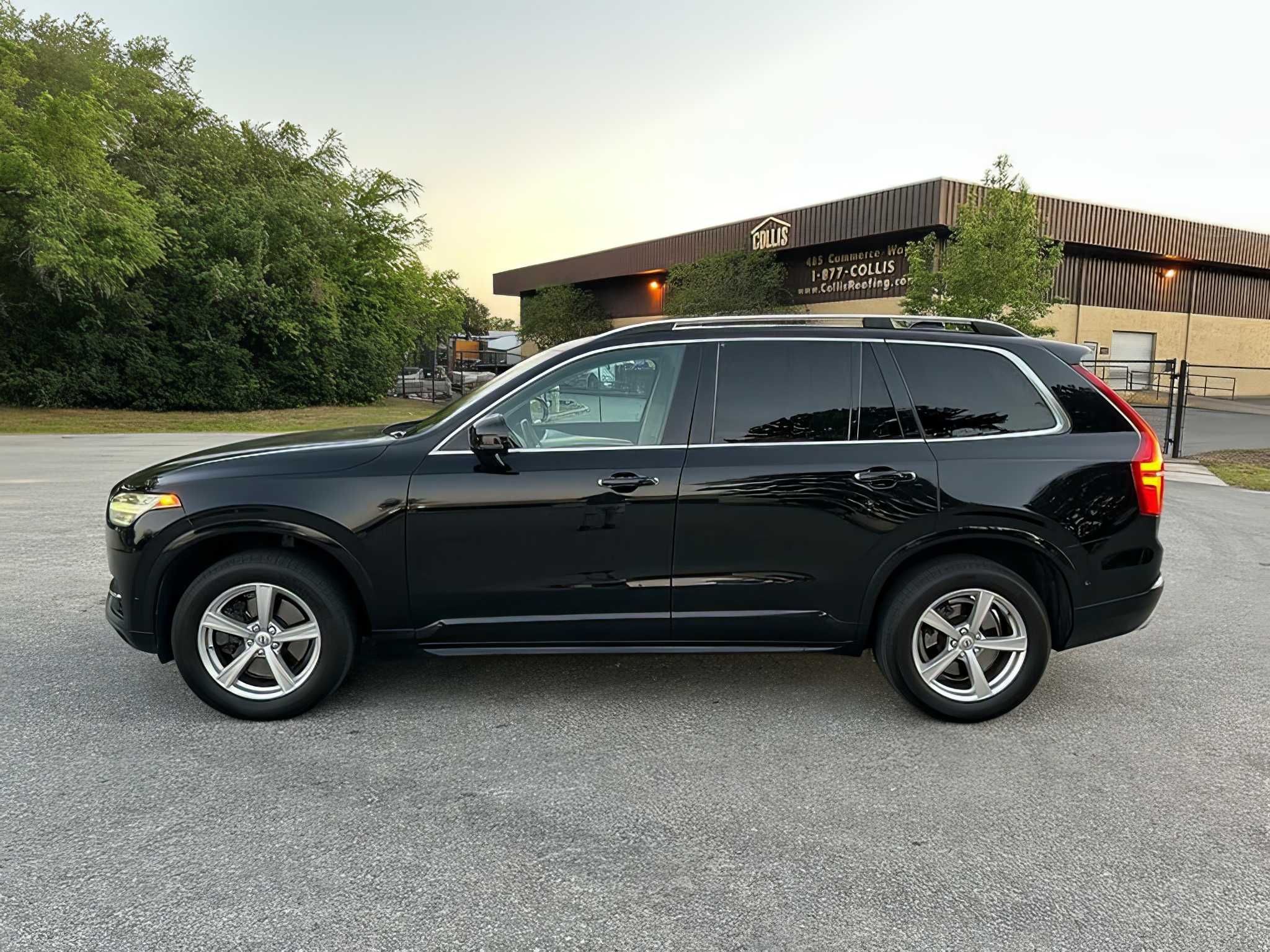 2017 Volvo XC90 T5