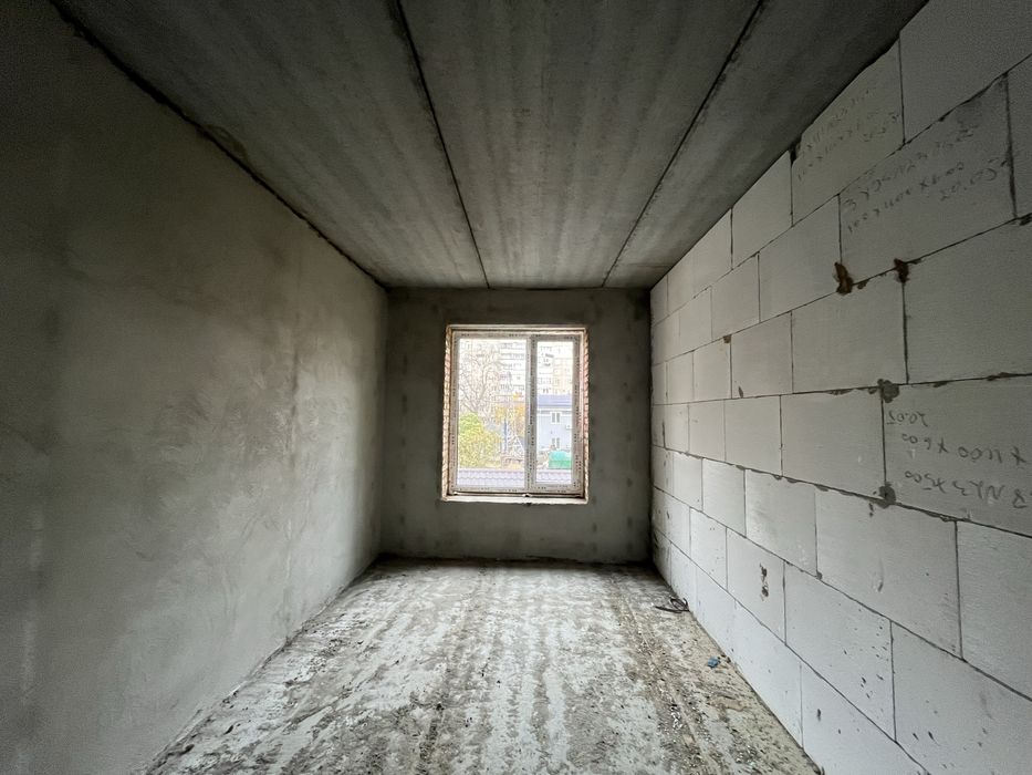 Продаж 3 к квартири 77 м2 на Заболотного