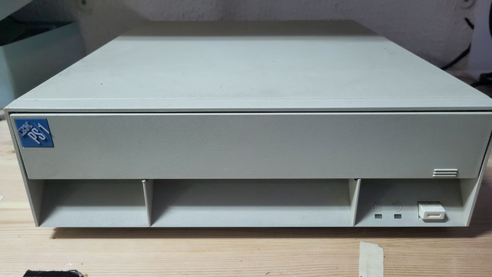 Computador IBM PS1 386 SX 10Mb RAM
