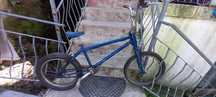 Bicicleta de trial modelo antigo da monty