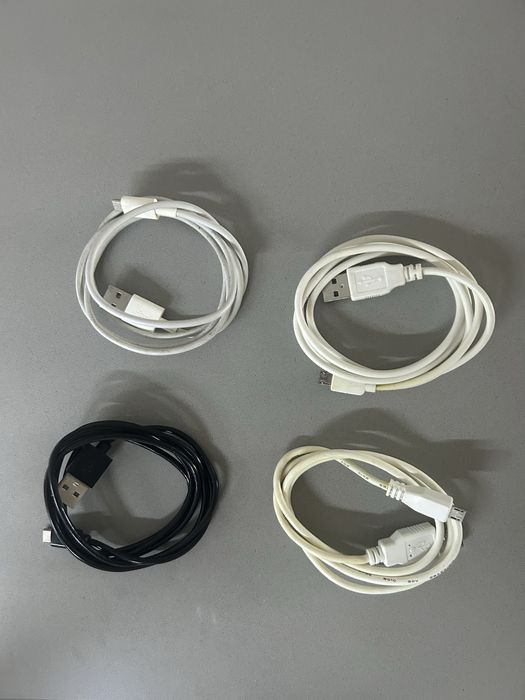 4 Cabos USB → Tipo B