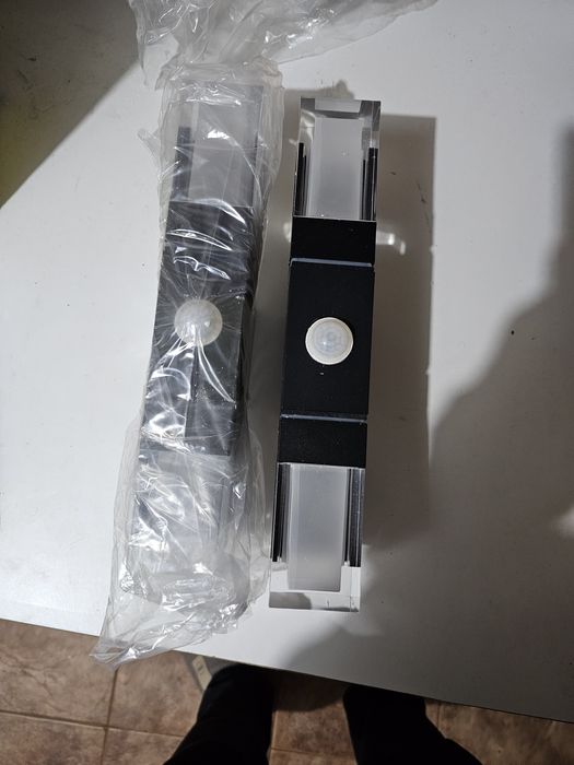 Luz LED ao ar2 unidades  com sensor Pir, lâmpada de parede impermeável