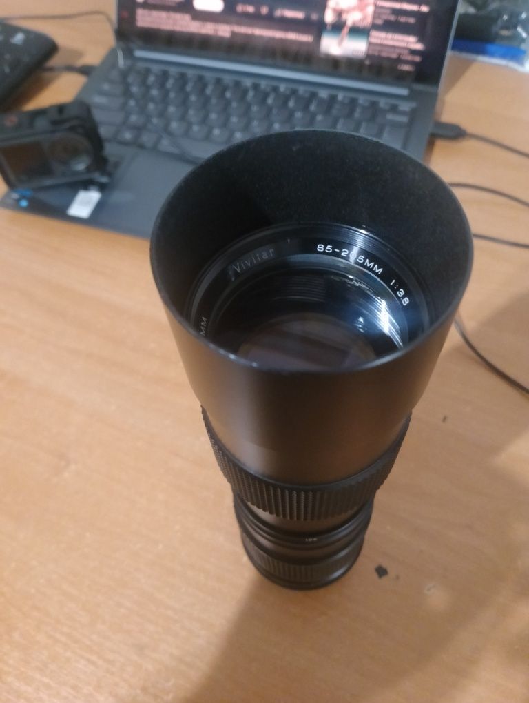 Срочна продажа зв'язком переїзду переїзду Vivitar Focusing Zoom 85-205
