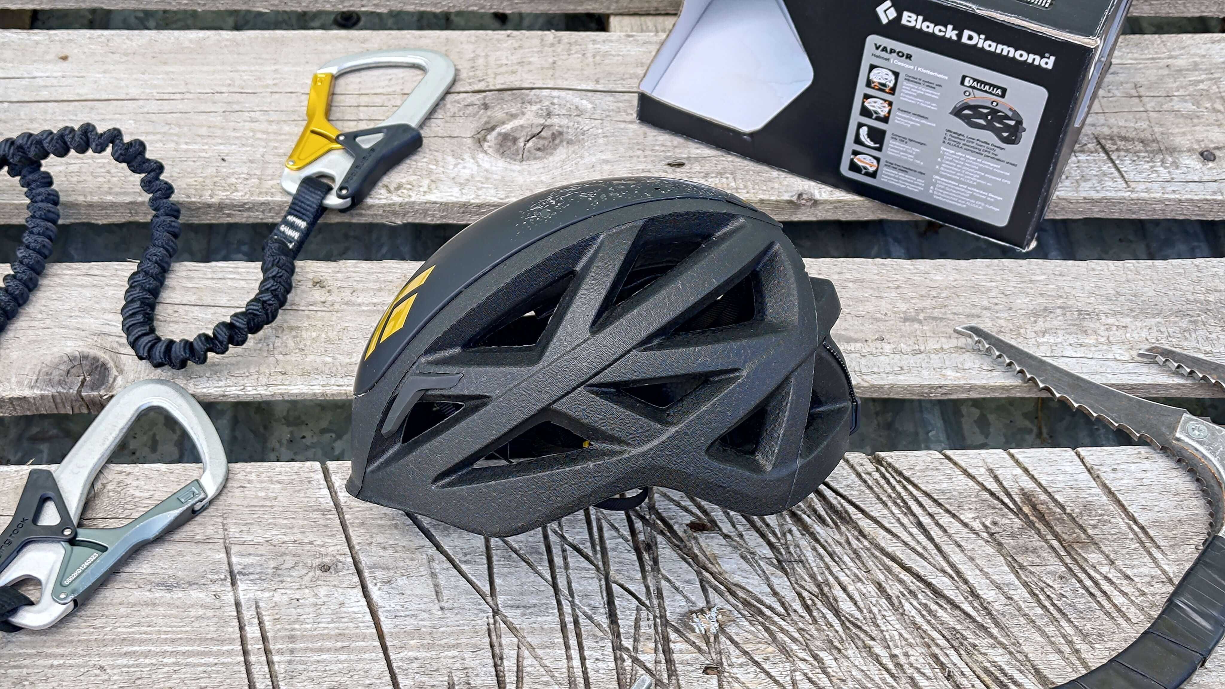 Kask wspinaczkowy Black Diamond Vapor S/M, czarny
