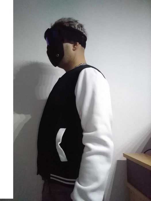 Casaco Blusão Resident Evil Umbrella