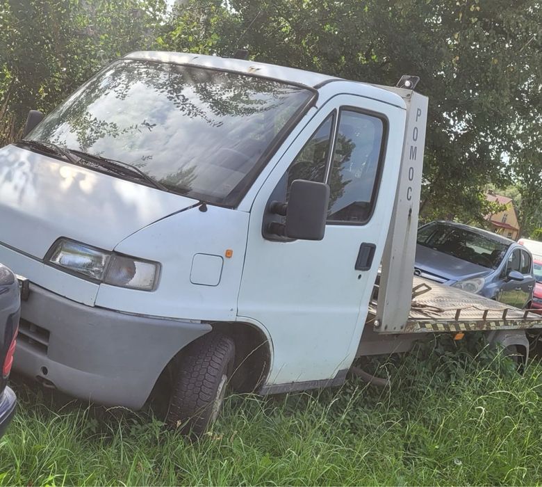 Laweta fiat ducato 1997r 2.5td 6ton najazdy aluminiowe ważne opłaty