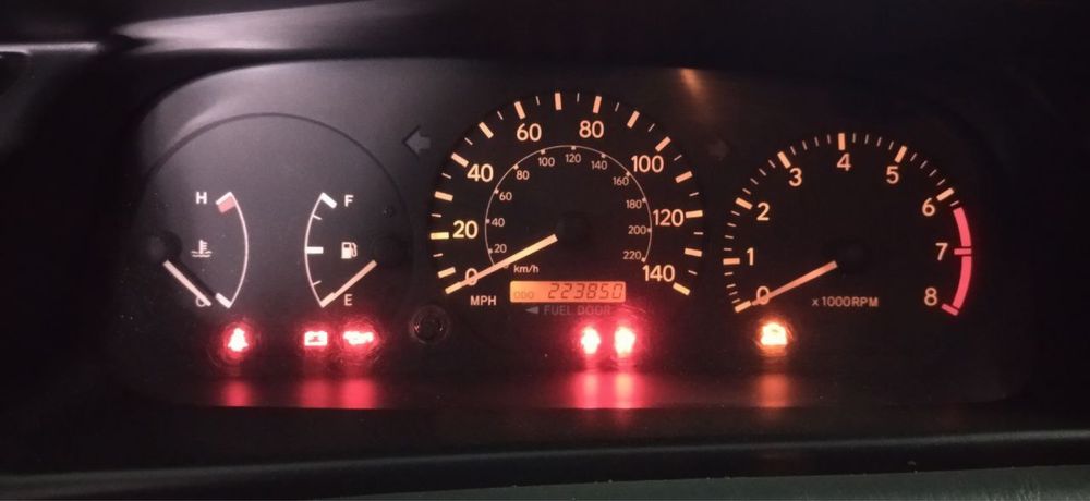 Разбираю Toyota Camry 20!