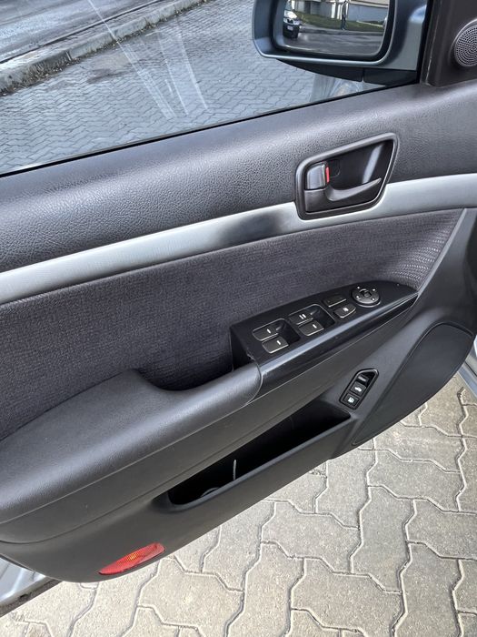 Продам Hyundai Sonata 2.0 2008