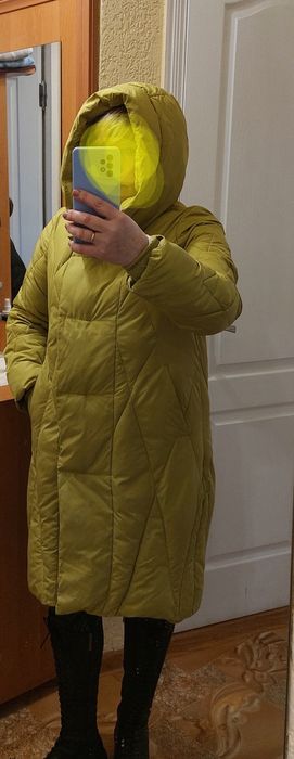 .Жіночий пуховик. ТЕРМІНОВО