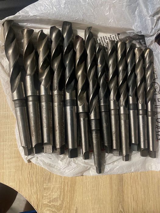 Сверла з конічним хвостовиком