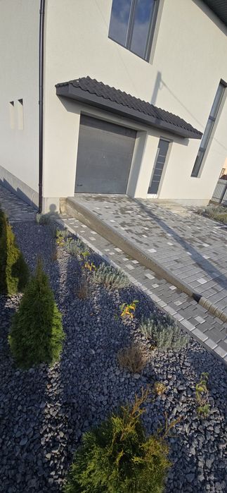 Якісний будинок з новим ремонтом