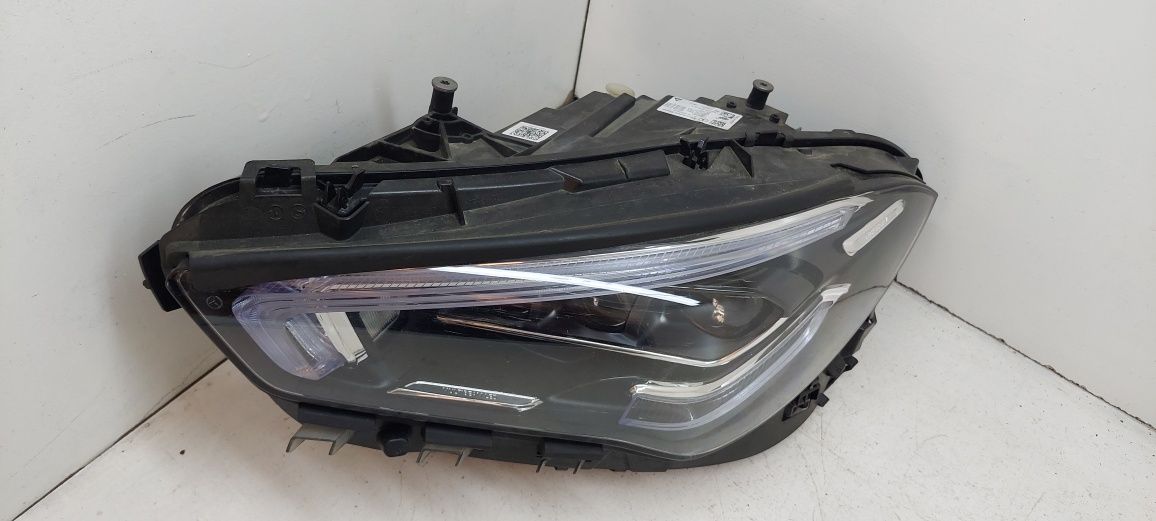 Mercedes CLA A118 lampa reflektor Multibem  przód lewy oryginał