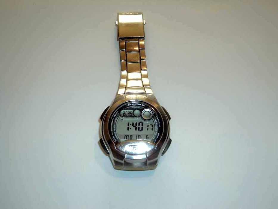 Годинник Casio w-752 часы