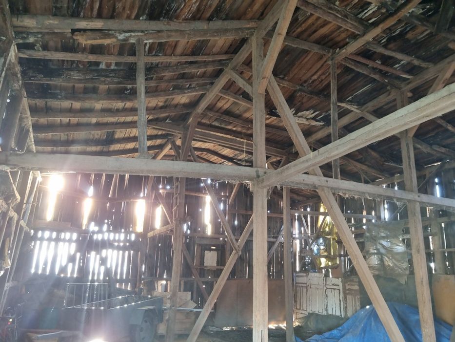 Stara stodola drewno