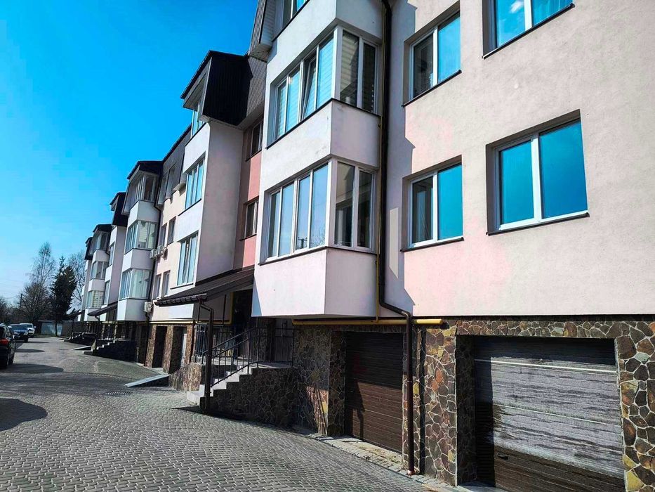 1-кім. Солонка вул. Наварійська, 29 1б/3ц 39.2 кв.м. Новобуд. зданий.