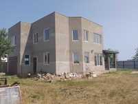 Продам 2 эт дом 185м 1 фонтанка/лески на 8 сотках.