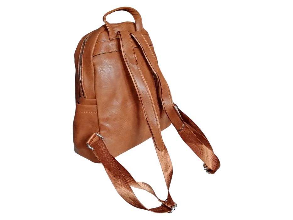 Plecak damski - miejski brązowy średni modny plecak na ramię