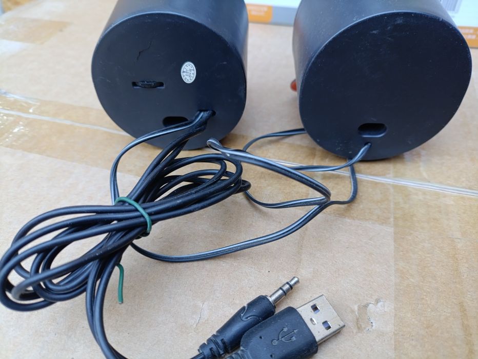 колонки к компьютеру или ноутбуку