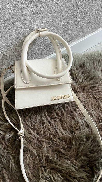 Сумка jacquemus біла
