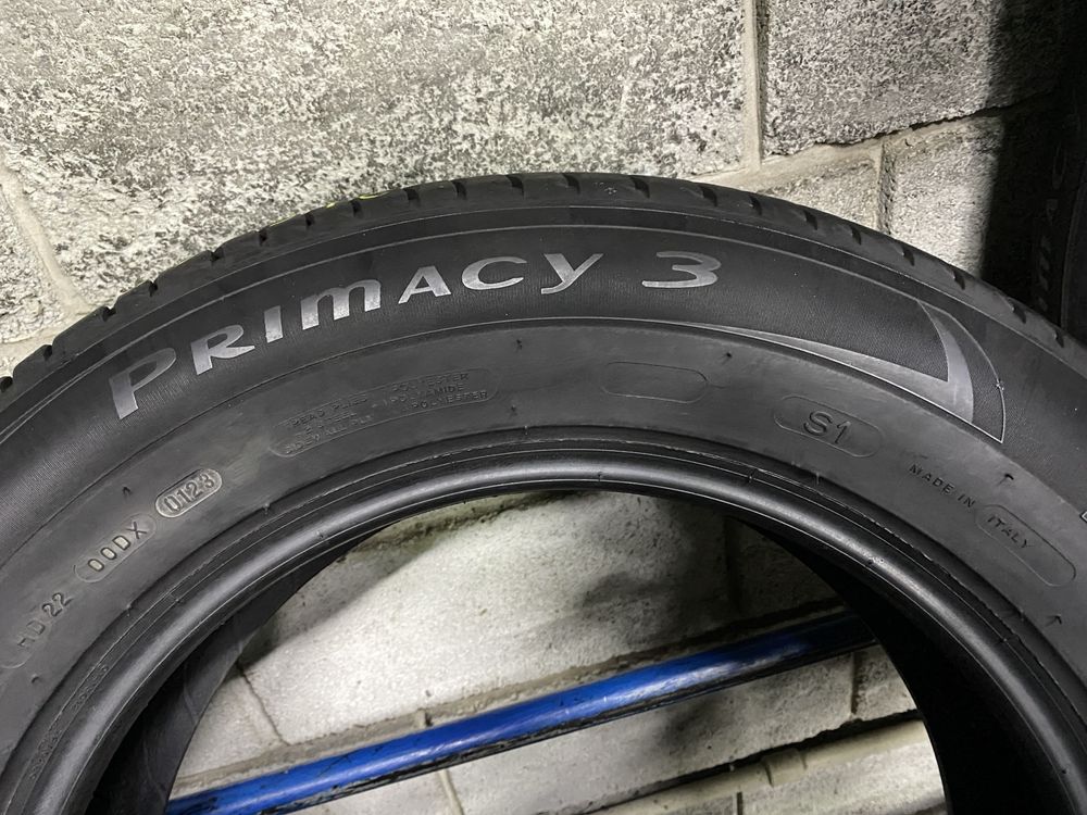 Літні шини 215/65 R17 (99V) MICHELIN