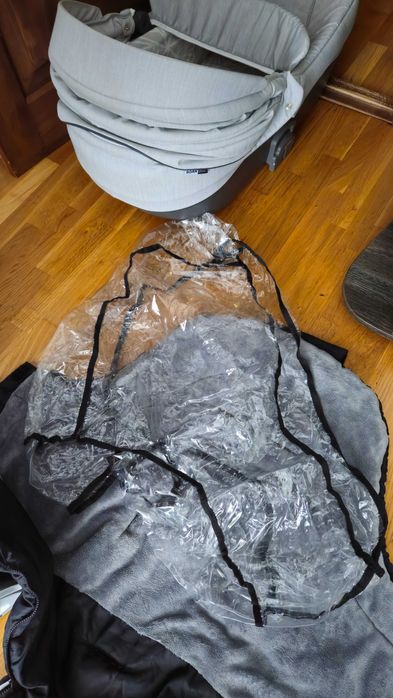 Коляска, візочок 2 в 1 Roan Bass Soft