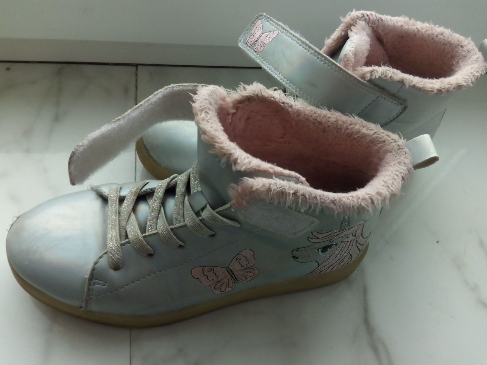 Świecące buty H&M dziewczęce