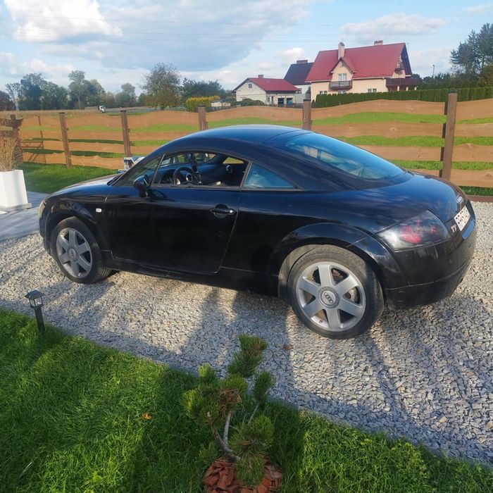 Audi tt 1.8.t.180km