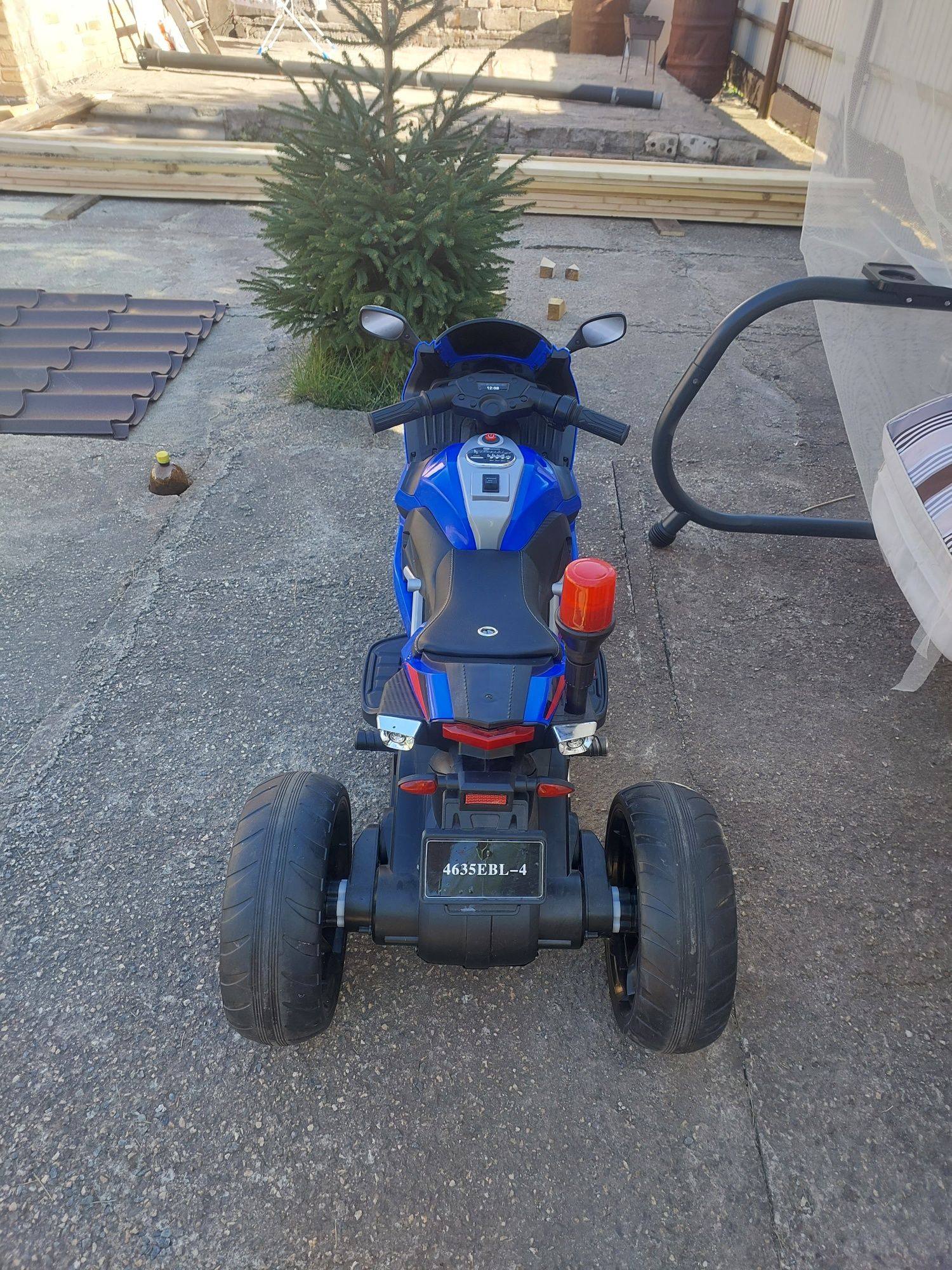 Детский електромотоцикл, Bambi racer M 4635
