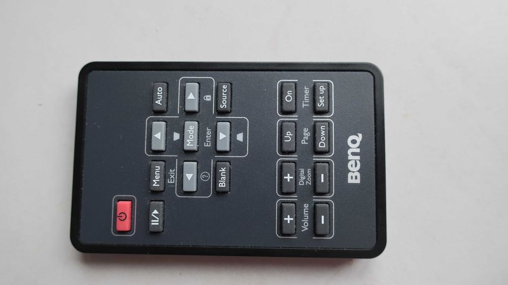 проектор BENQ MP 670