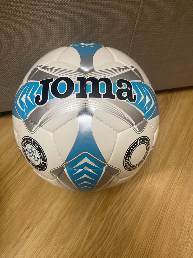 Футбольний мяч Joma