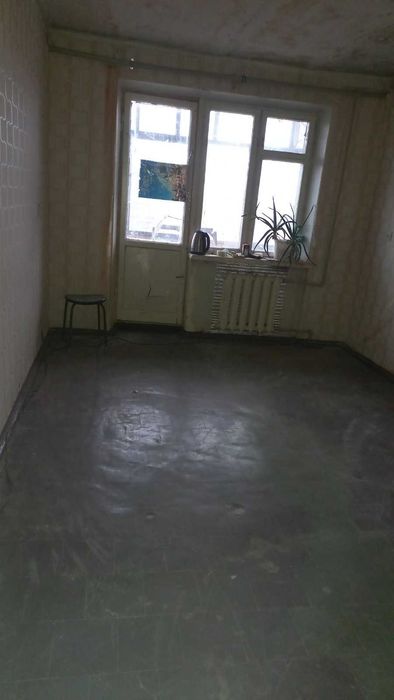 3-кімнатна квартира від власника по вул. Тесленка Саксаганського р-ну.