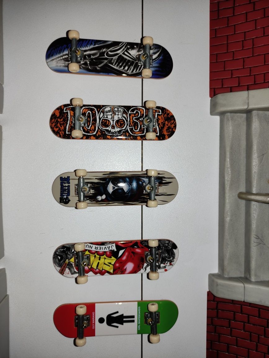 Skates fingerboard e rampas Tech Deck