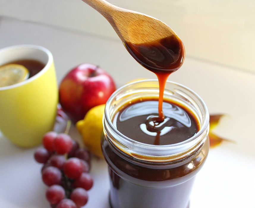 Pierzga w miodzie z propolisem 400g