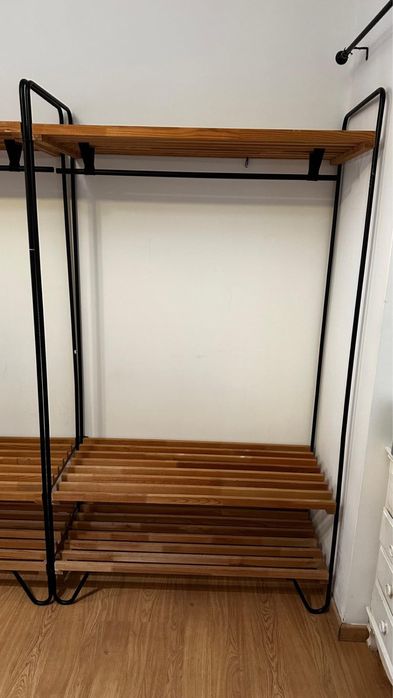 Arara/Cabideiro Para Roupas