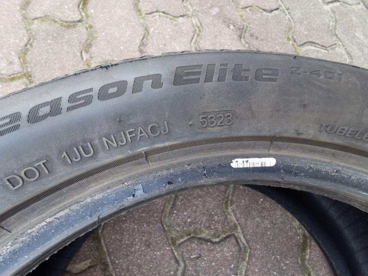 Opony całoroczne wielosezonowe 245/45 R17 Goodride All Season Elite
Al