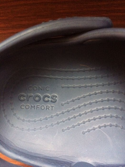Продам оригінальні Crocs